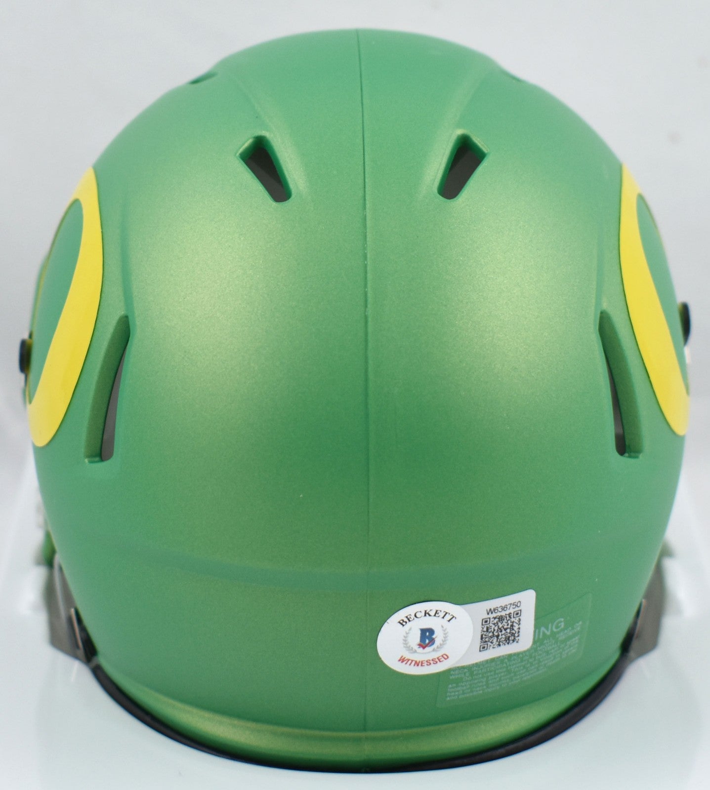 Tez Johnson Signed Oregon Ducks Green Speed Mini Helmet