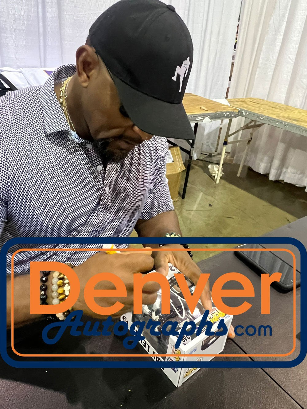 Ray Lewis Signed Baltimore Ravens Funko Pop! #246 Beckett Witnessed