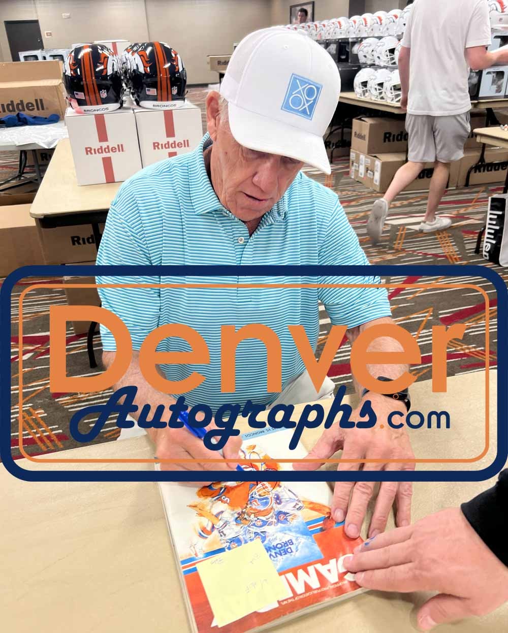 John Elway Autographed 11/13/1983 Gameday Program (HOF Inscription) Beckett