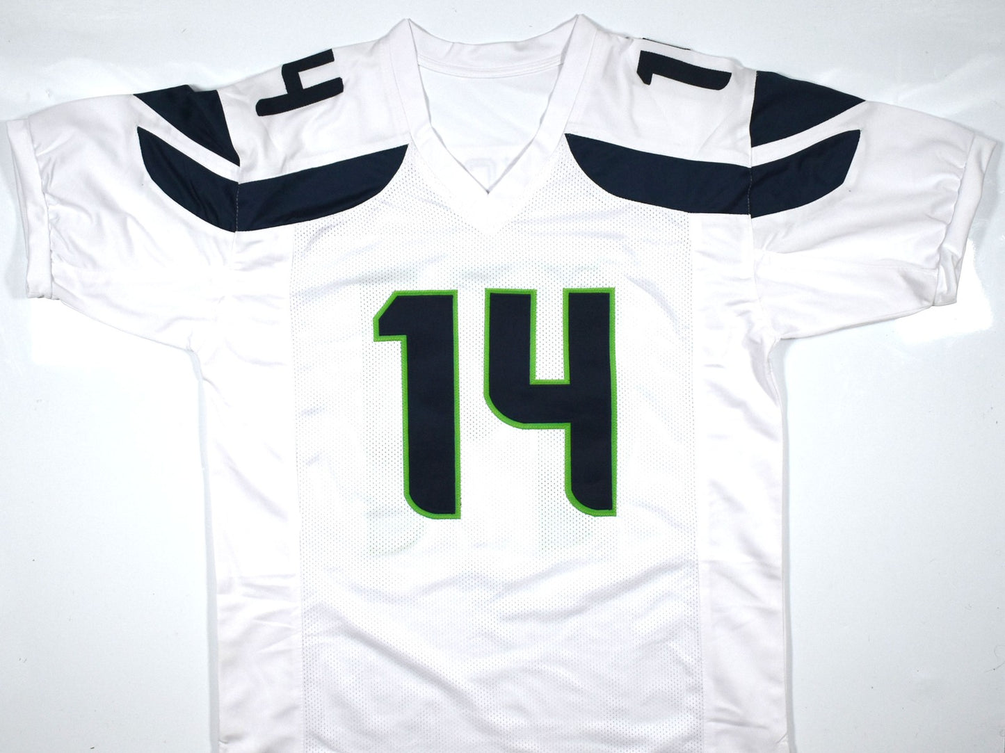 DK Metcalf Signed Seattle Seahawks Custom White Jersey