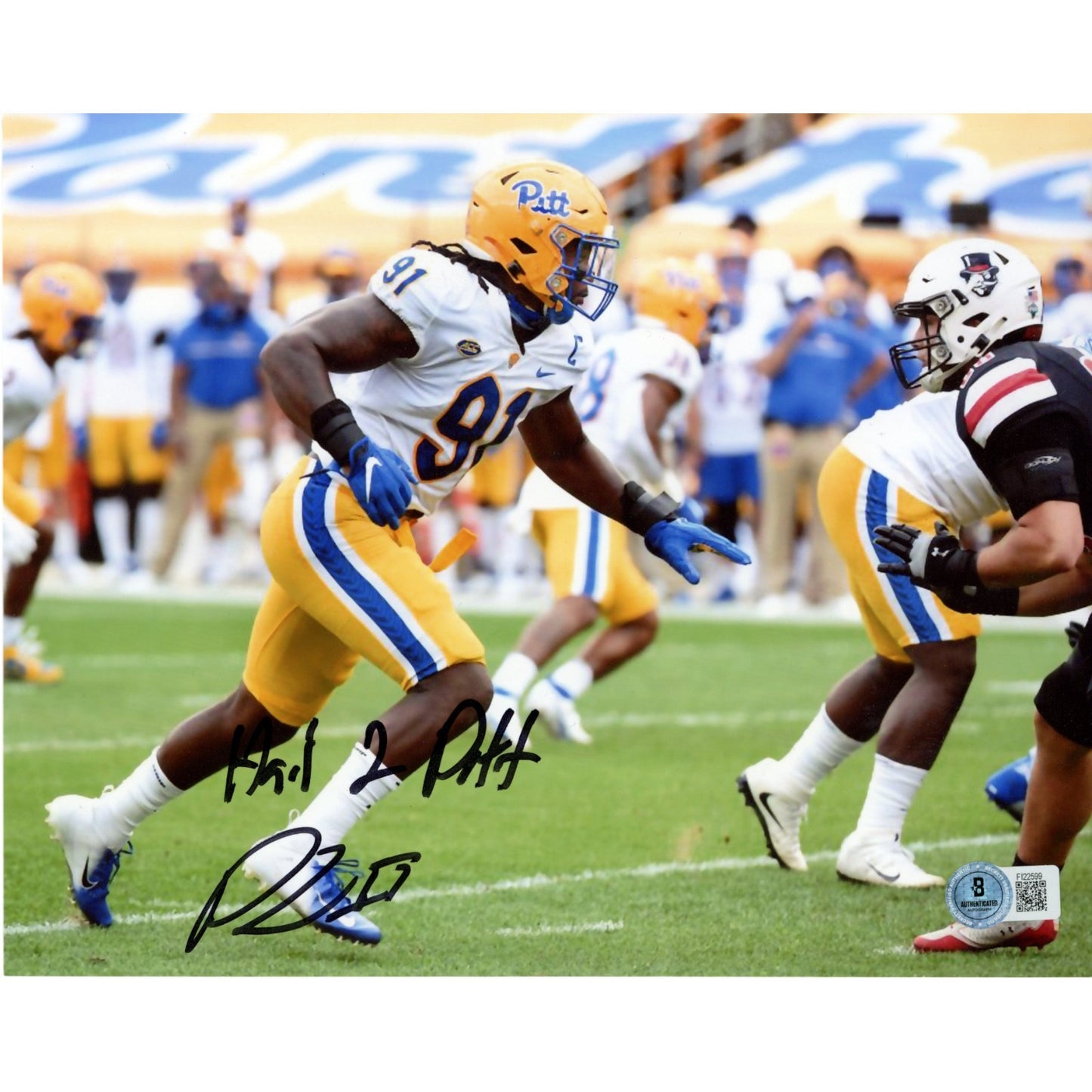 Patrick Jones Signed Pittsburgh Panthers 8x10 Photo (Hail to Pitt)