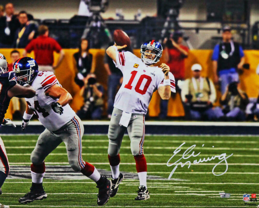 Eli Manning New York Giants Signed New York Giants 16x20 Passing White Jersey Photo (FAN COA)