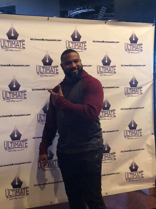 ThrowbackThursday: Ultimate Autographs Finds Success with First Public Autograph Signing