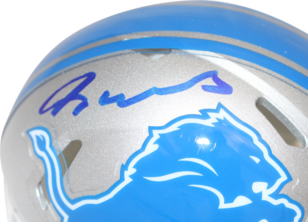 Jameson Williams Signed Detroit Lions Mini Helmet (Beckett)