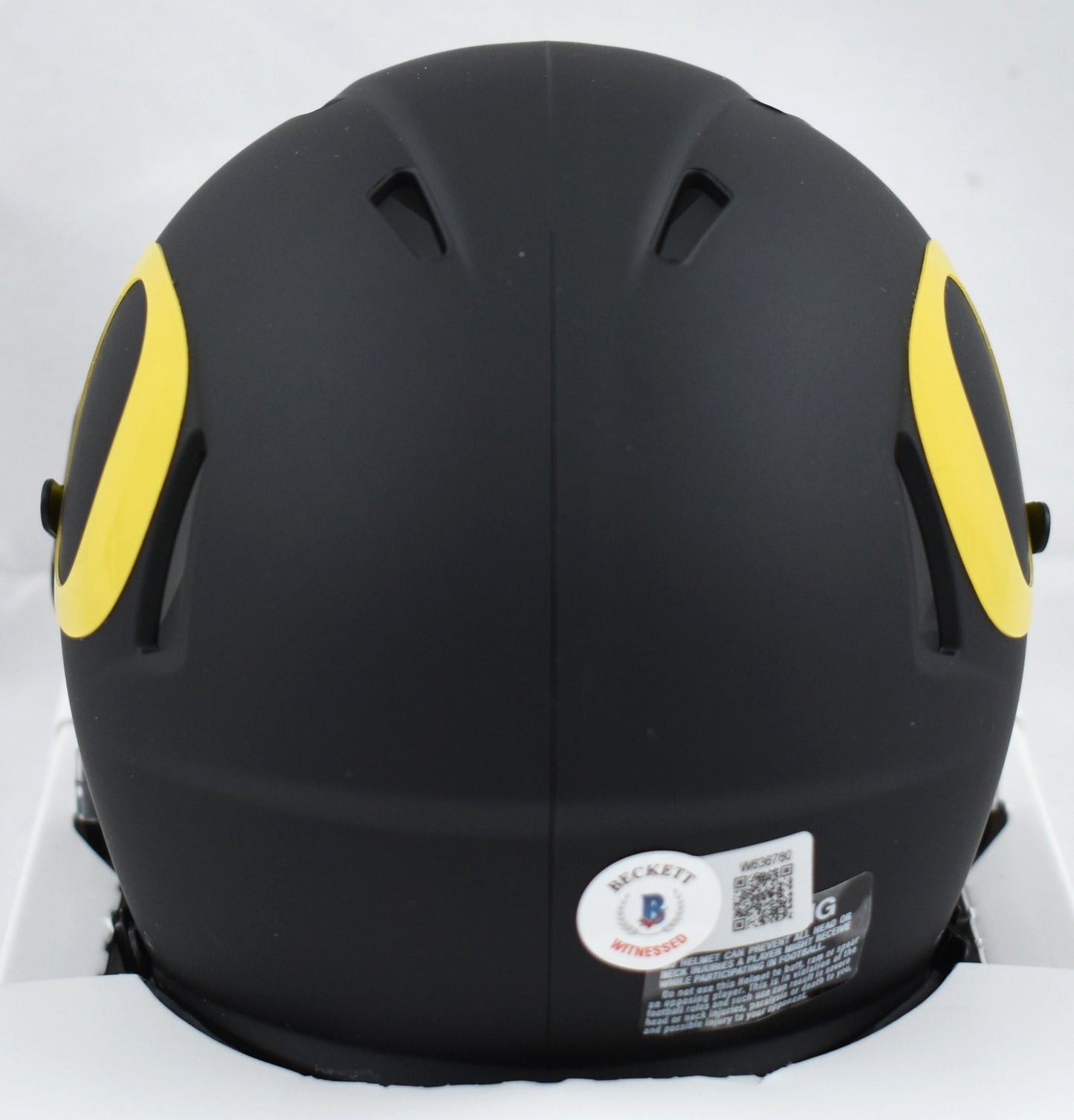 Tez Johnson Autographed Oregon Ducks Black Speed Mini Helmet