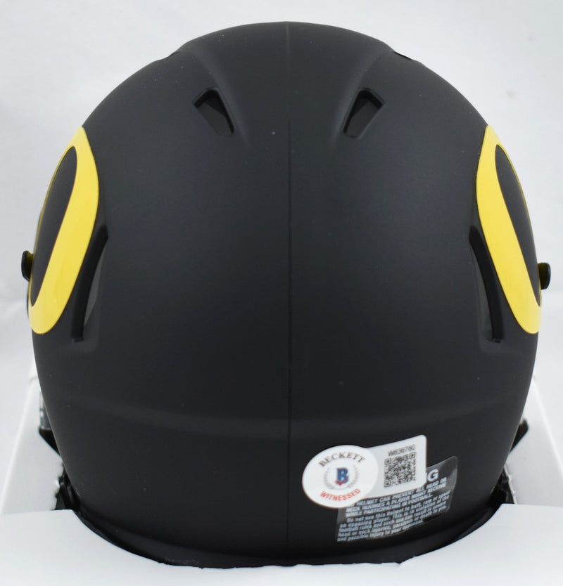 Tez Johnson Autographed Oregon Ducks Black Speed Mini Helmet