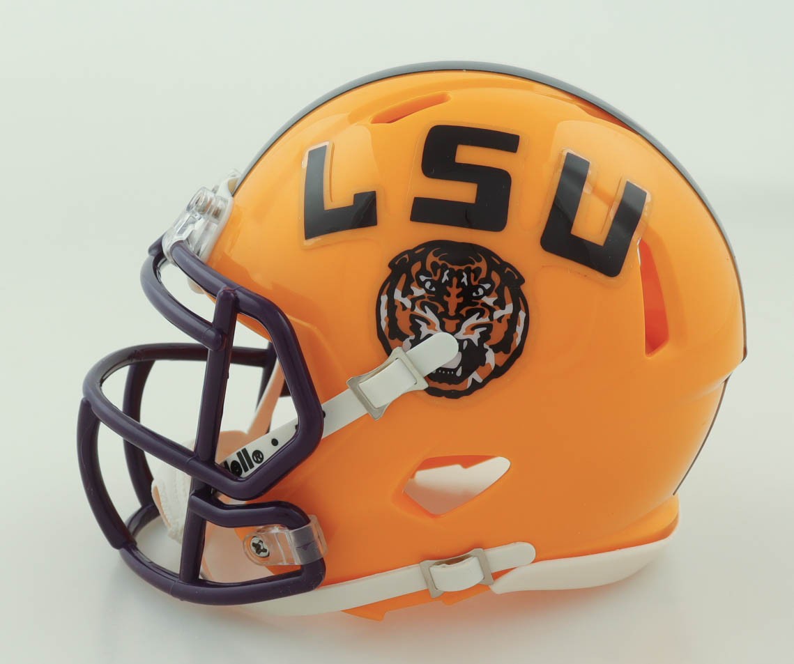 Dwayne Bowe Autographed LSU Tigers Mini Helmet