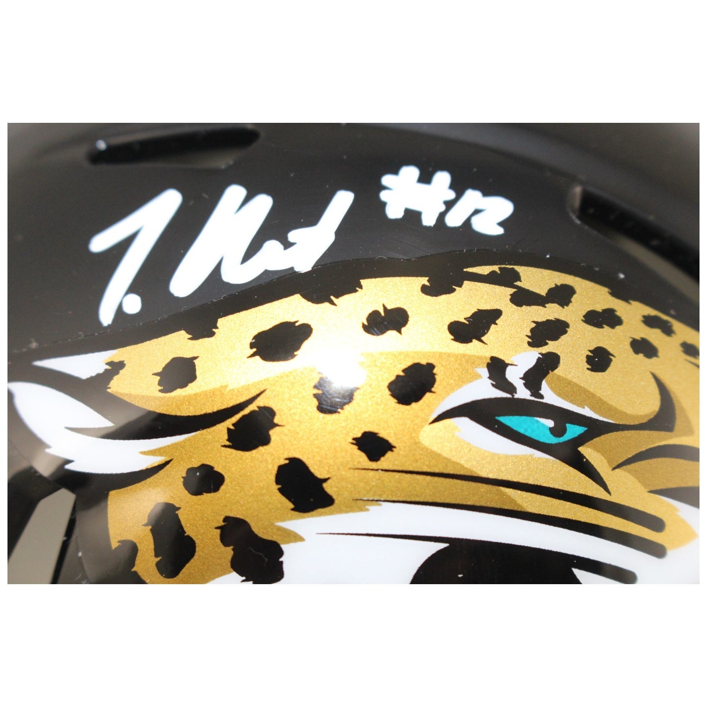 Travis Hunter Autographed Jacksonville Jaguars Mini Helmet (Beckett COA)