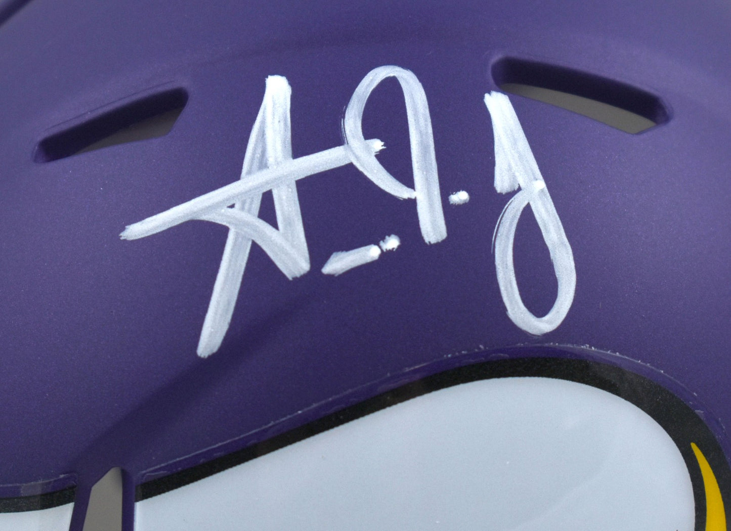 Aaron Jones Autographed Minnesota Vikings Mini Helmet