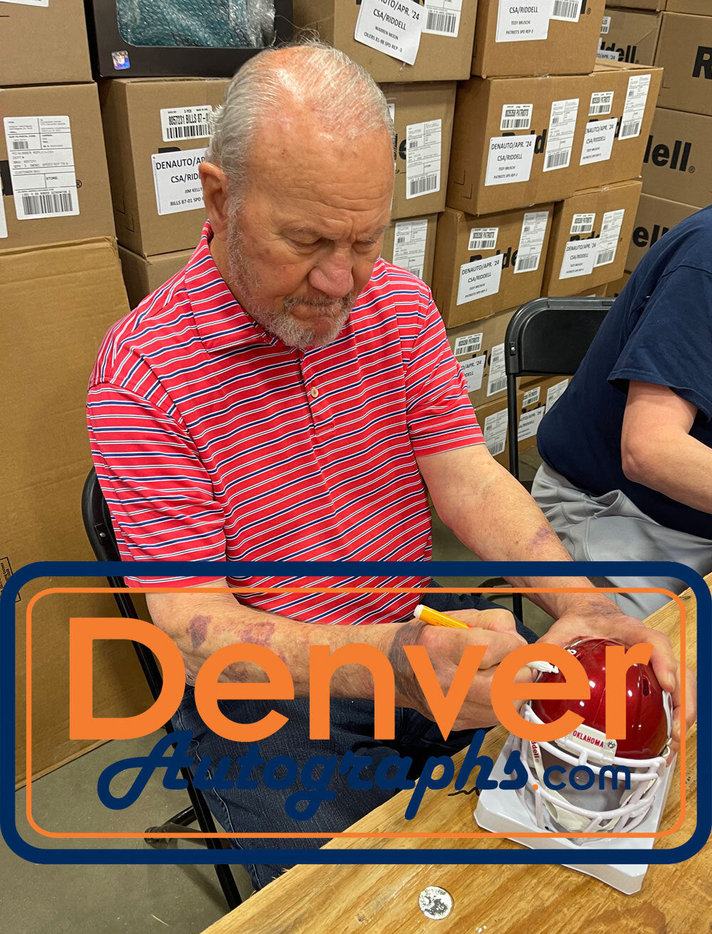 Barry Switzer Autographed Oklahoma Sooners Mini Helmet