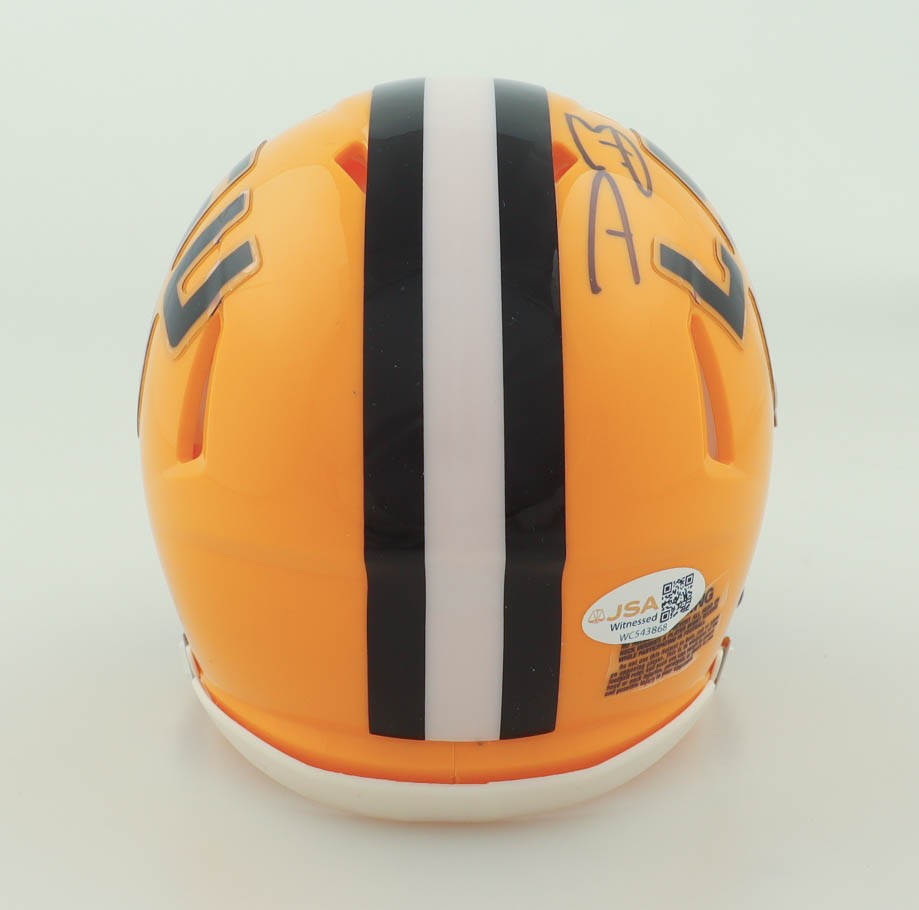 Dwayne Bowe Autographed LSU Tigers Mini Helmet