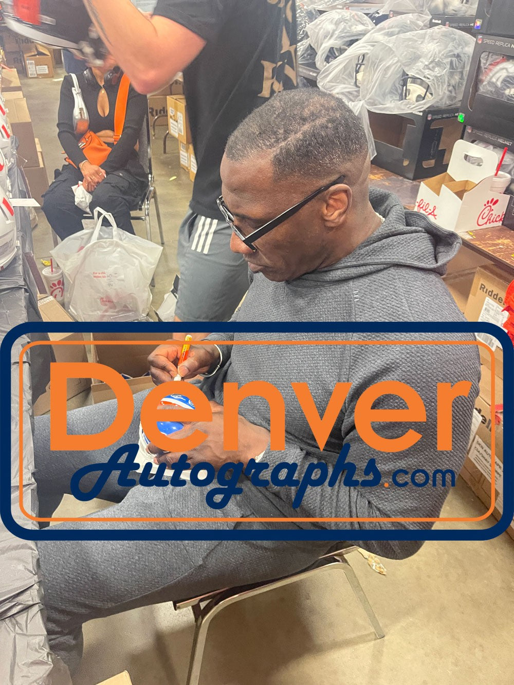 Shannon Sharpe Autographed Denver Broncos Throwback VSR4 Mini Helmet HOF