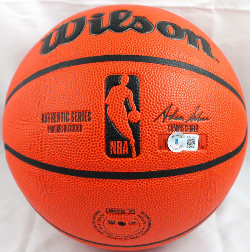 Shawn Kemp Autographed Wilson Official NBA Basketball