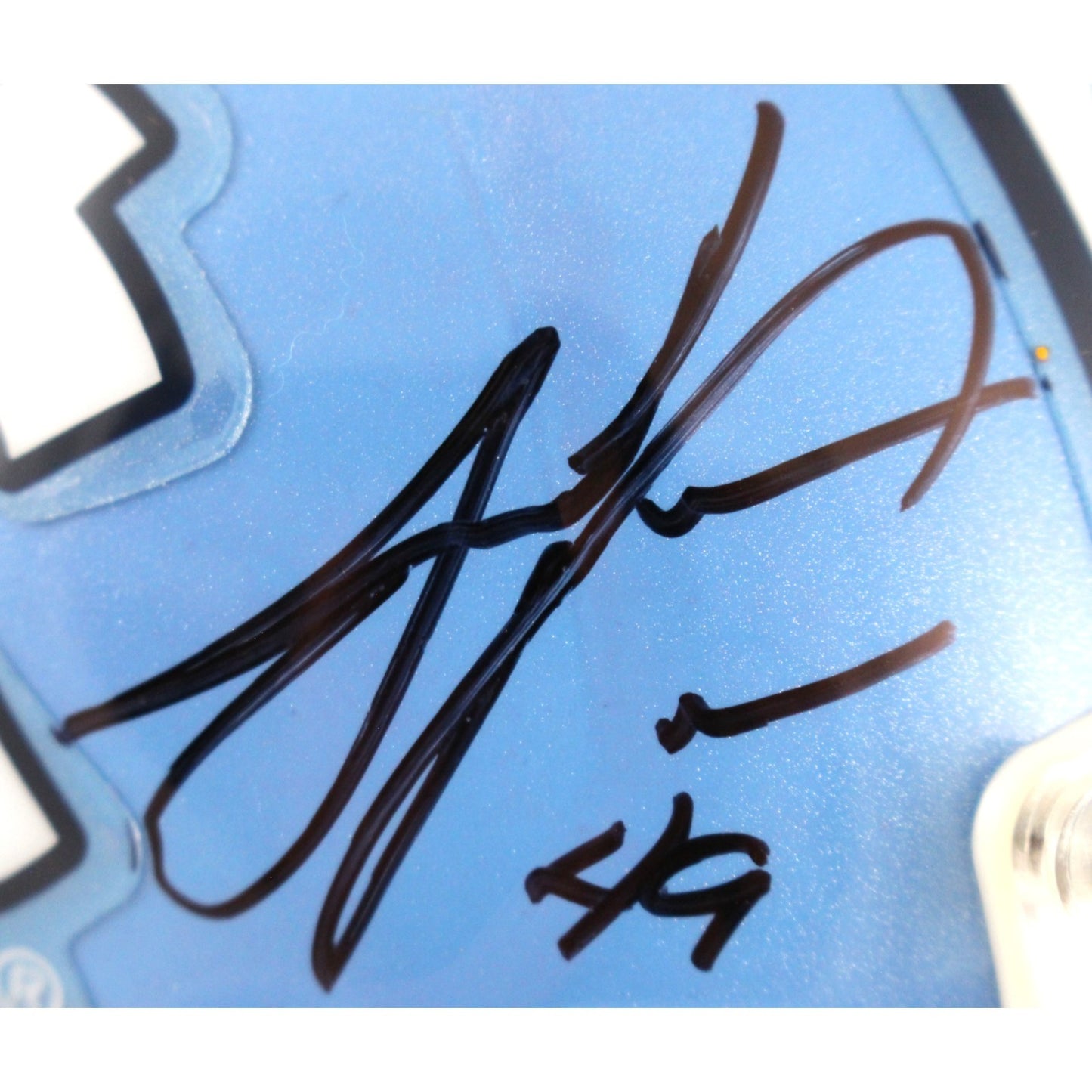 Julius Peppers Autographed North Carolina Tar Heels Mini Helmet