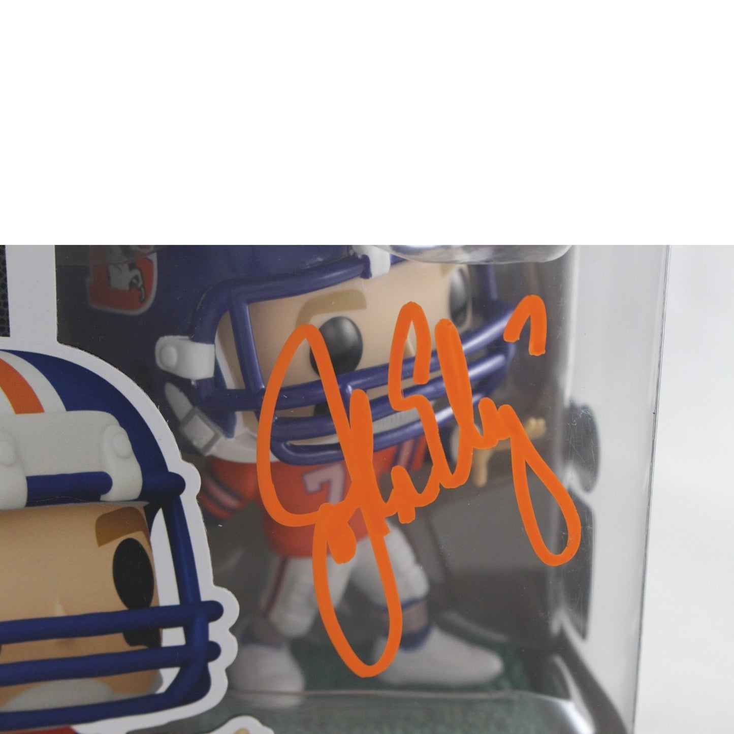 John Elway Signed Denver Broncos Funko Pop! #332 (Beckett Witnessed)