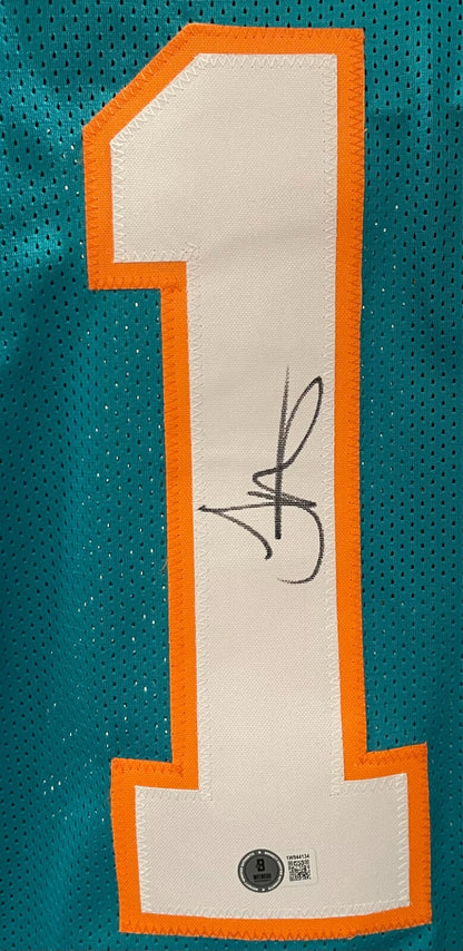 Tyreek Hill Miami Dolphins Signed Custom Jersey (Beckett COA)