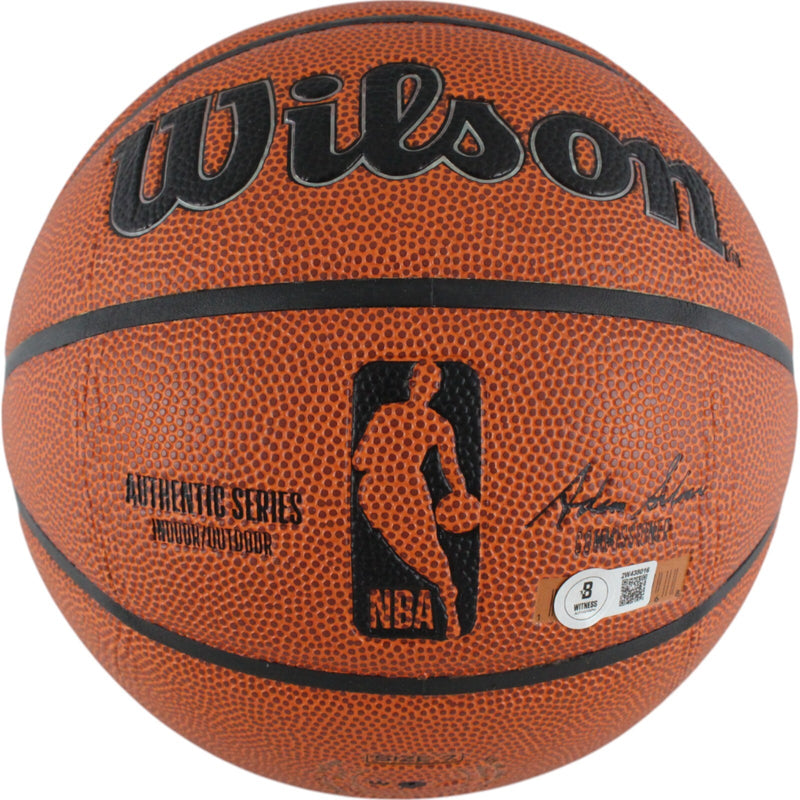 Magic Johnson Autographed Los Angeles Lakers Wilson Basketball (Beckett)