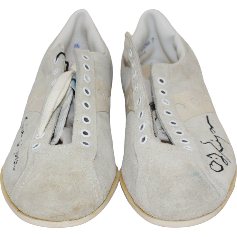 O.J. Simpson Signed Buffalo Bills White Cleats "Juice Is Loose"
