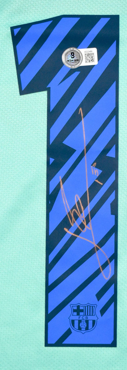 Lionel Messi Autographed FC Barcelona Green Frost Jersey