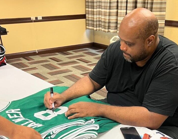 Antoine Walker Signed Boston Celtics Custom Jersey (Beckett COA)