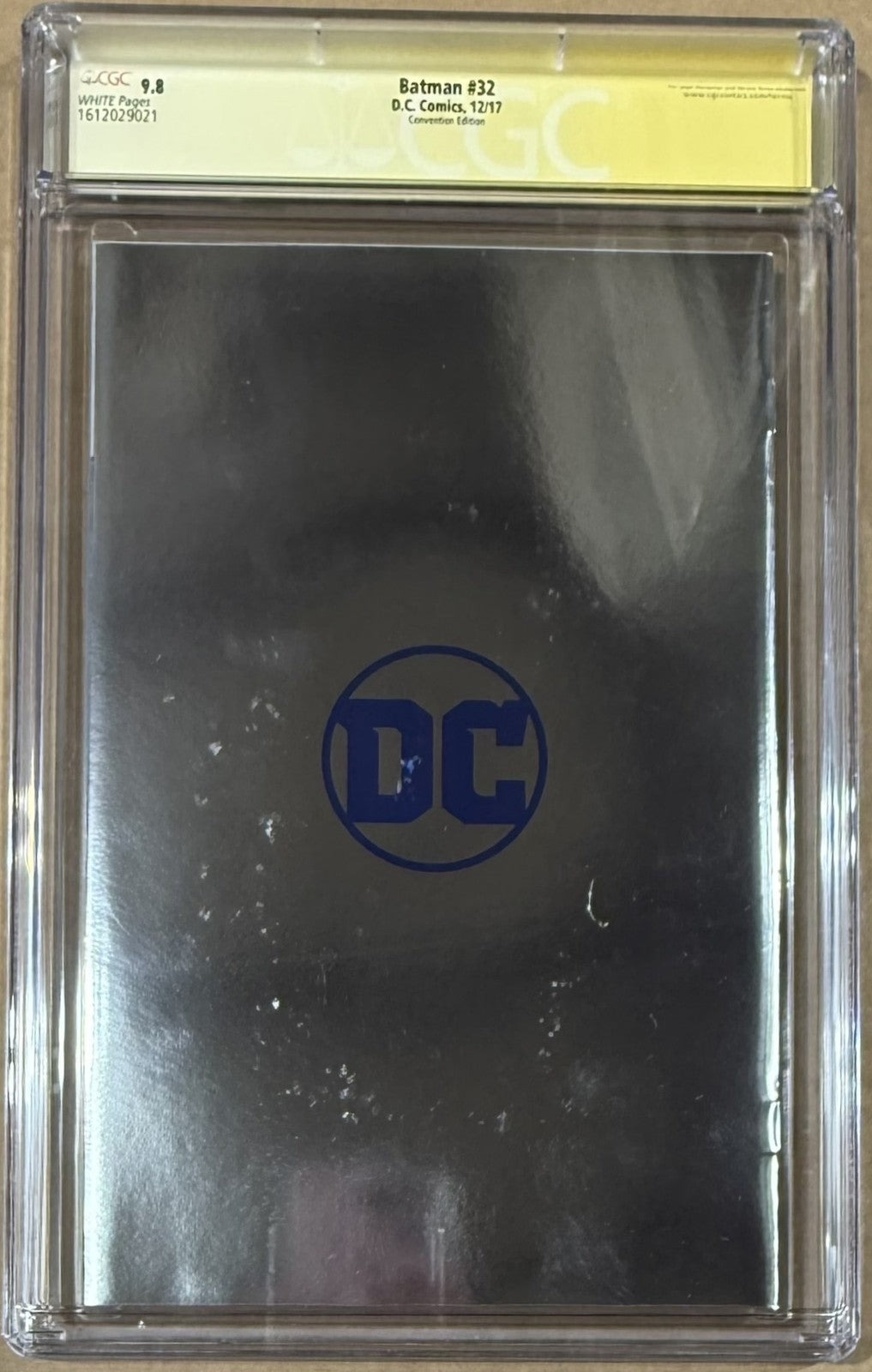Ben Affleck Signed Batman #32 NYCC Foil Variant CGC 9.8