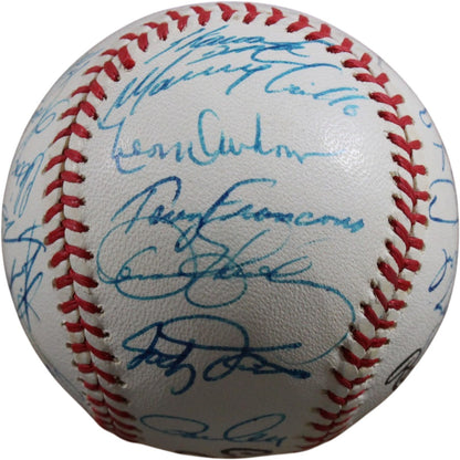 Ryne Sandberg & Dennis Eckersley 1986 Chicago Cubs Team Signed Baseball