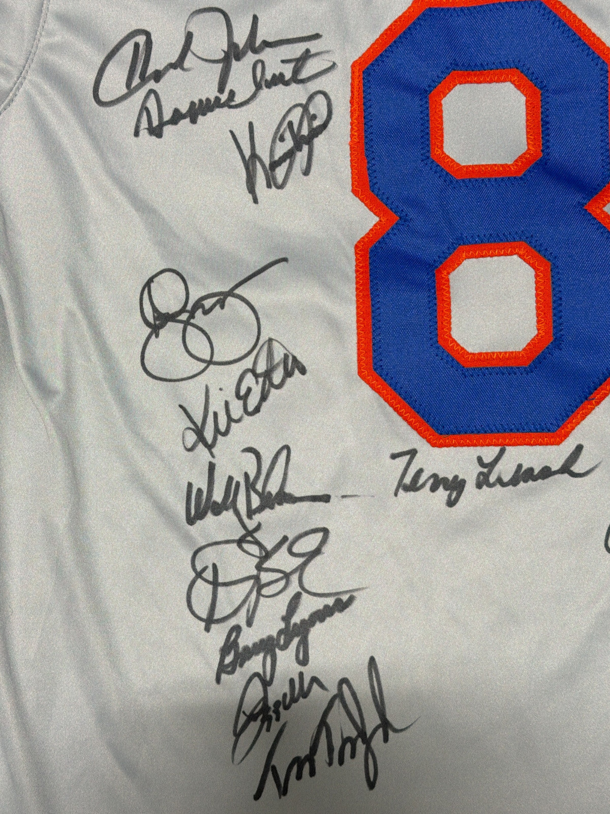 1986 New York Mets Team Signed Multi-Autograph Custom Jersey (23 Signatures)