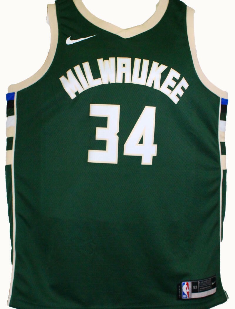 Giannis Antetokounmpo Autographed Milwaukee Bucks Green Jersey