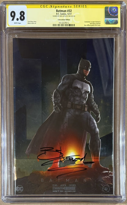 Ben Affleck Signed Batman #32 NYCC Foil Variant CGC 9.8