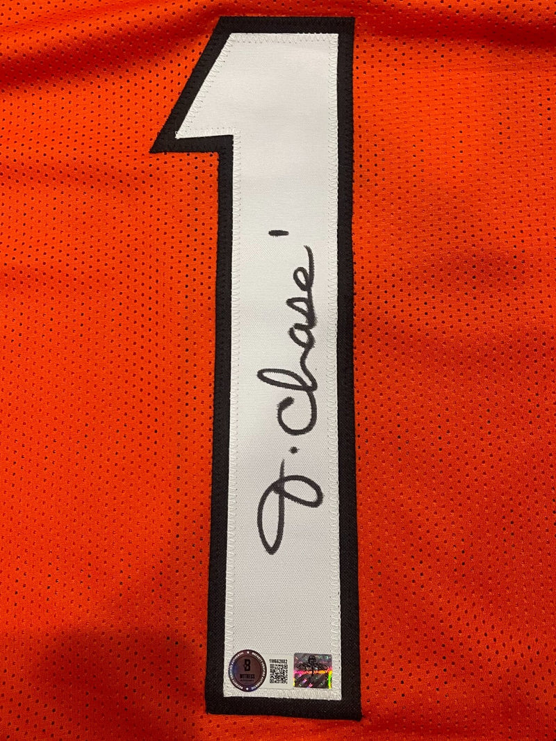Ja'Marr Chase Cincinnati Bengals Autographed Custom Jersey (Beckett COA)