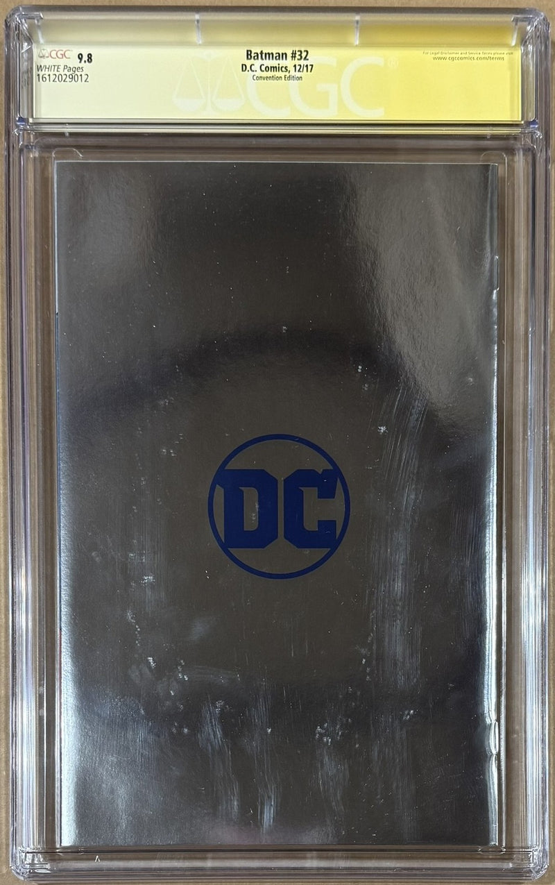 Ben Affleck Signed Batman #32 NYCC Foil Variant CGC 9.8