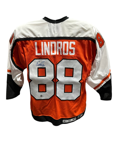Eric Lindros Philadelphia Flyers Signed Replica Jersey (Beckett)