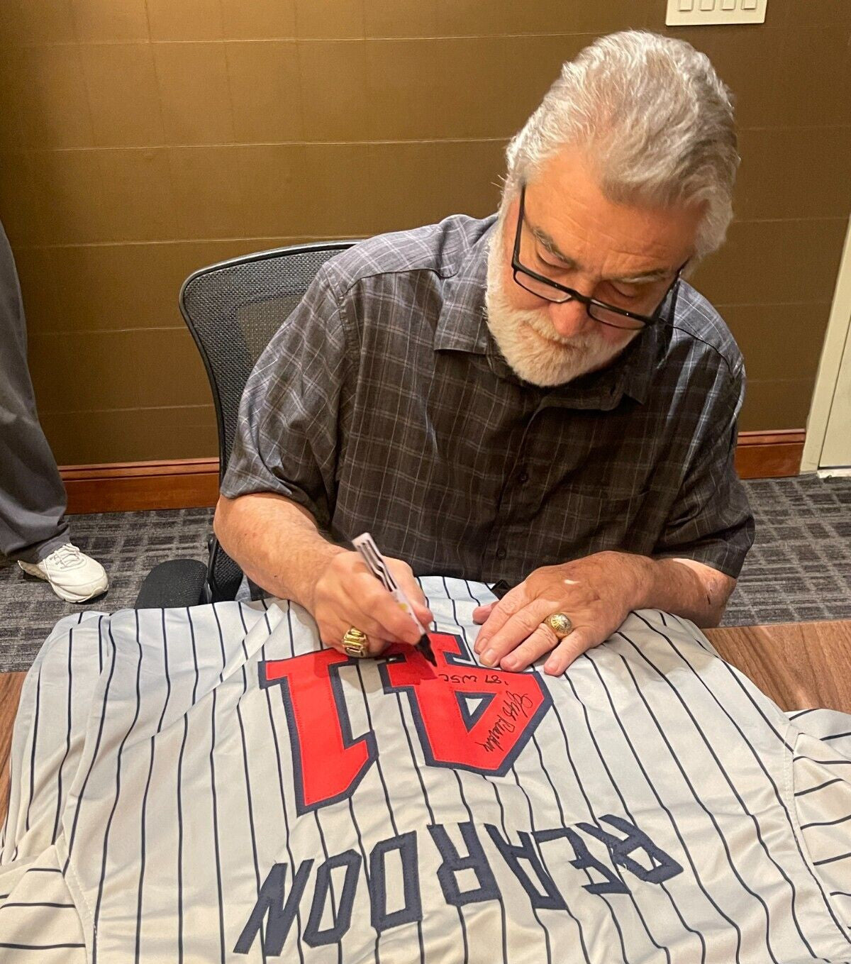 Jeff Reardon Signed Minnesota Twins Custom Jersey - 87 WSC Inscription