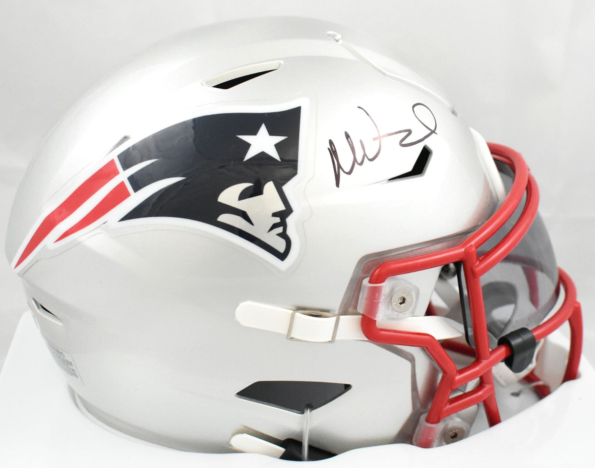 Mike Vrabel Autographed New England Patriots Mid-Size SpeedFlex Helmet