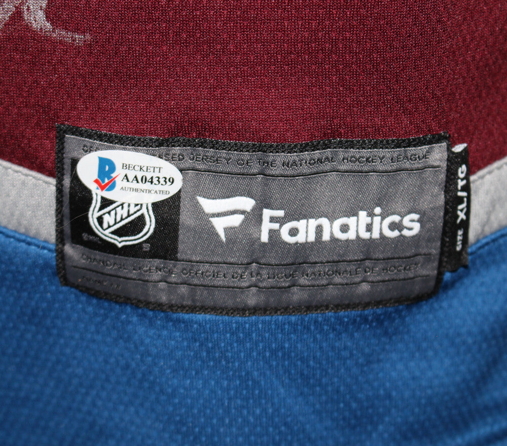 Colorado Avalanche Team Signed 2022 Stanley Cup Fanatics Jersey (20 Sigs)