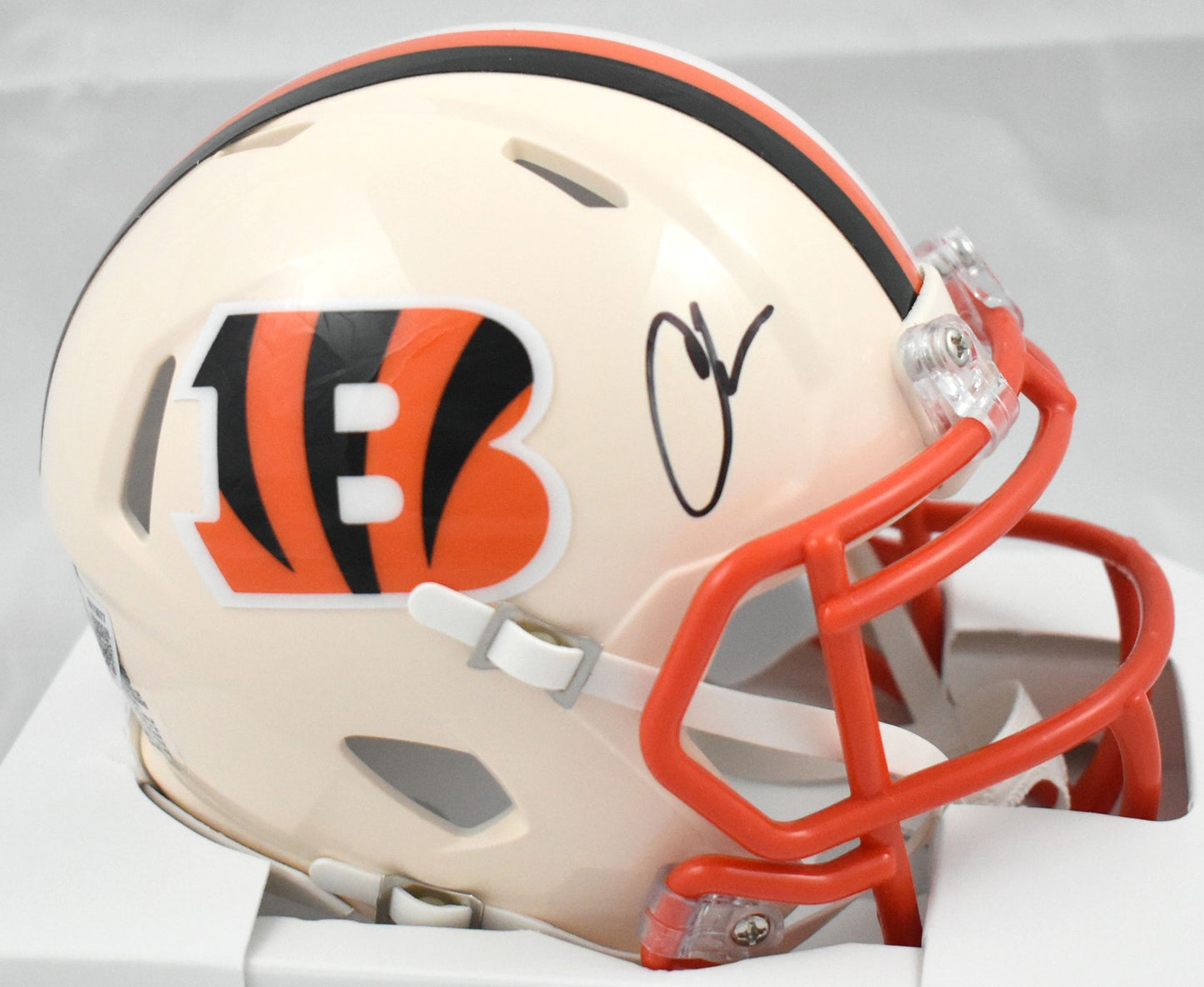 Chad Johnson Signed Cincinnati Bengals Retro Speed Mini Helmet