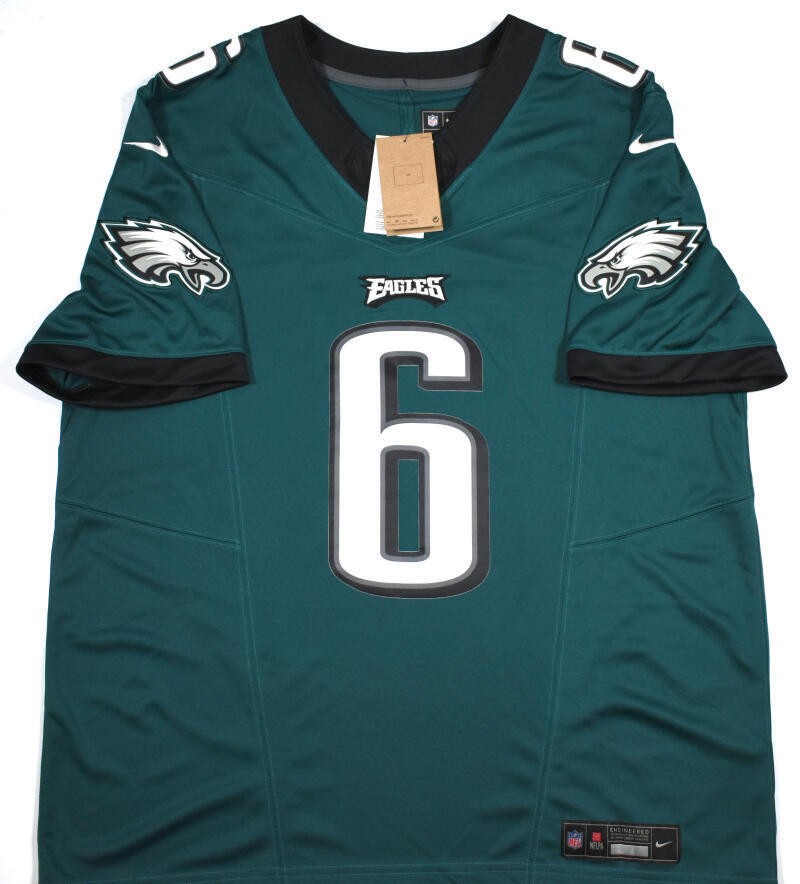 Devonta Smith Signed Philadelphia Eagles Nike Vapor Limited Jersey