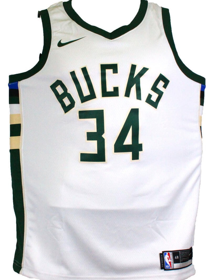 Giannis Antetokounmpo Signed Milwaukee Bucks White Swingman Jersey