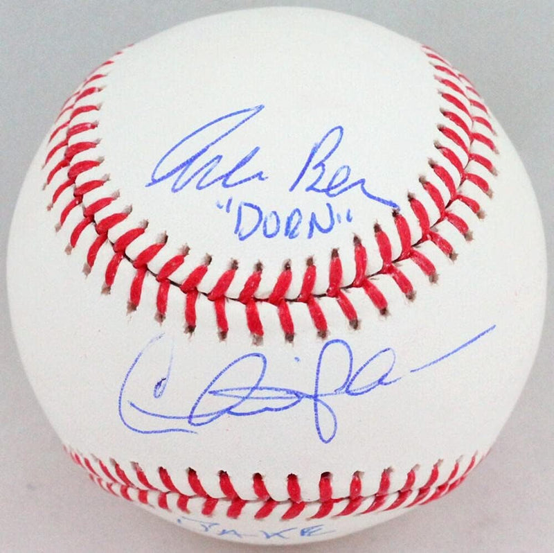 Charlie Sheen, Corbin Bernsen & Tom Berenger Signed Rawlings OML Baseball