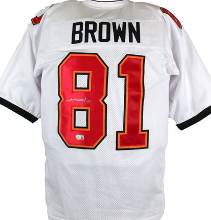 Antonio Brown Signed Tampa Bay Buccaneers Custom White Jersey