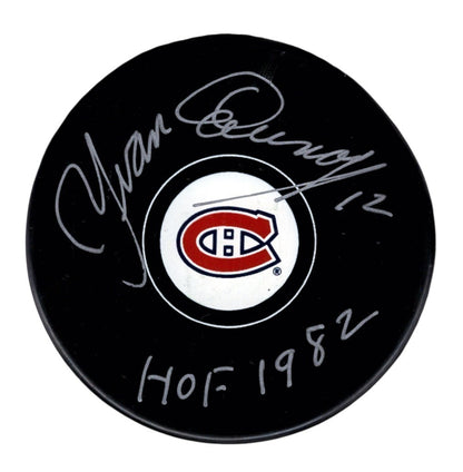 Yvan Cournoyer Signed Montreal Canadiens Hockey Puck (HOF 82)