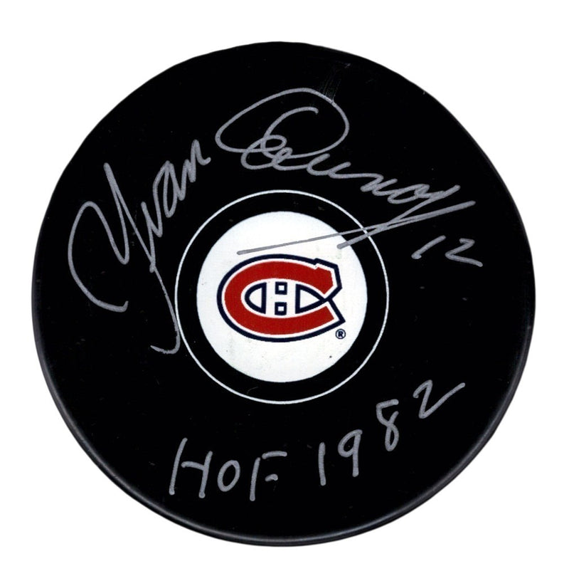 Yvan Cournoyer Signed Montreal Canadiens Hockey Puck (HOF 82)