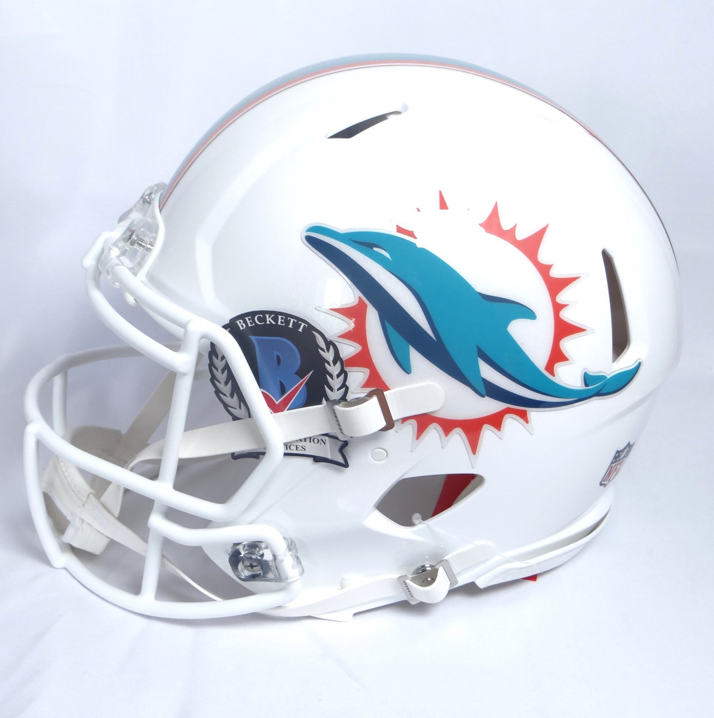 Tyreek Hill Signed Miami Dolphins Full Size Speed Authentic Helmet