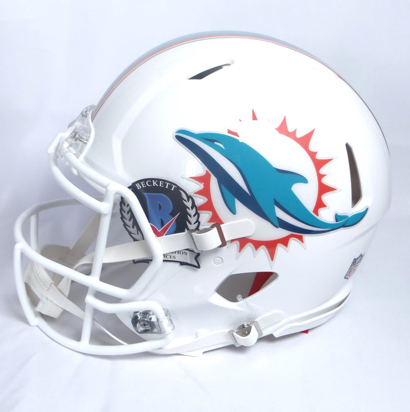 Tyreek Hill Signed Miami Dolphins Full Size Speed Authentic Helmet