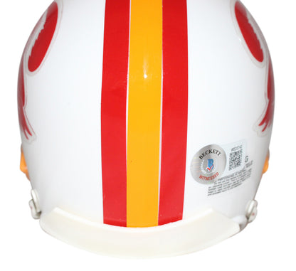 Derrick Brooks Tampa Bay Buccaneers Signed Throwback Mini Helmet (Beckett)