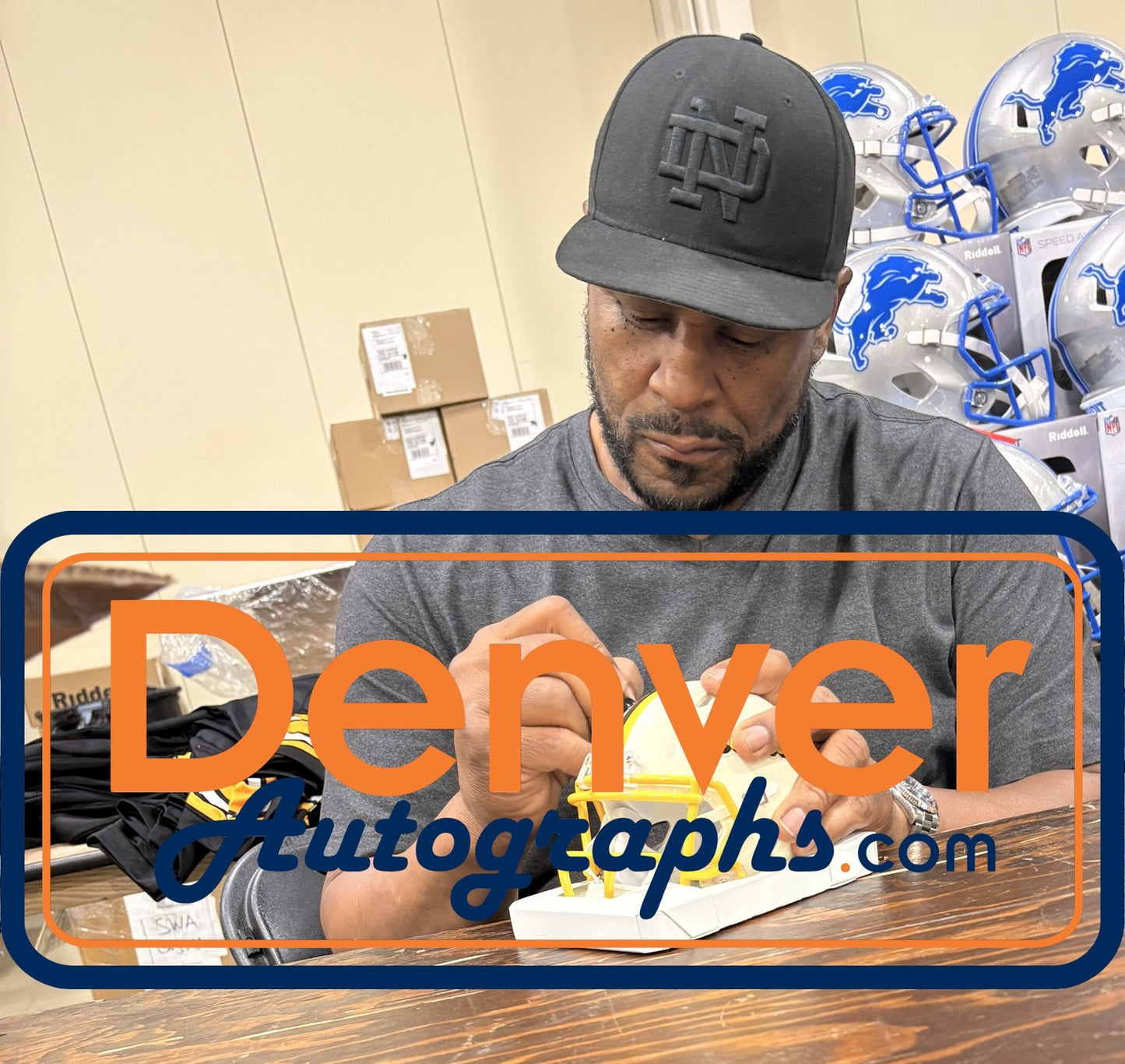 Jerome Bettis Signed Pittsburgh Steelers Retro Mini Helmet