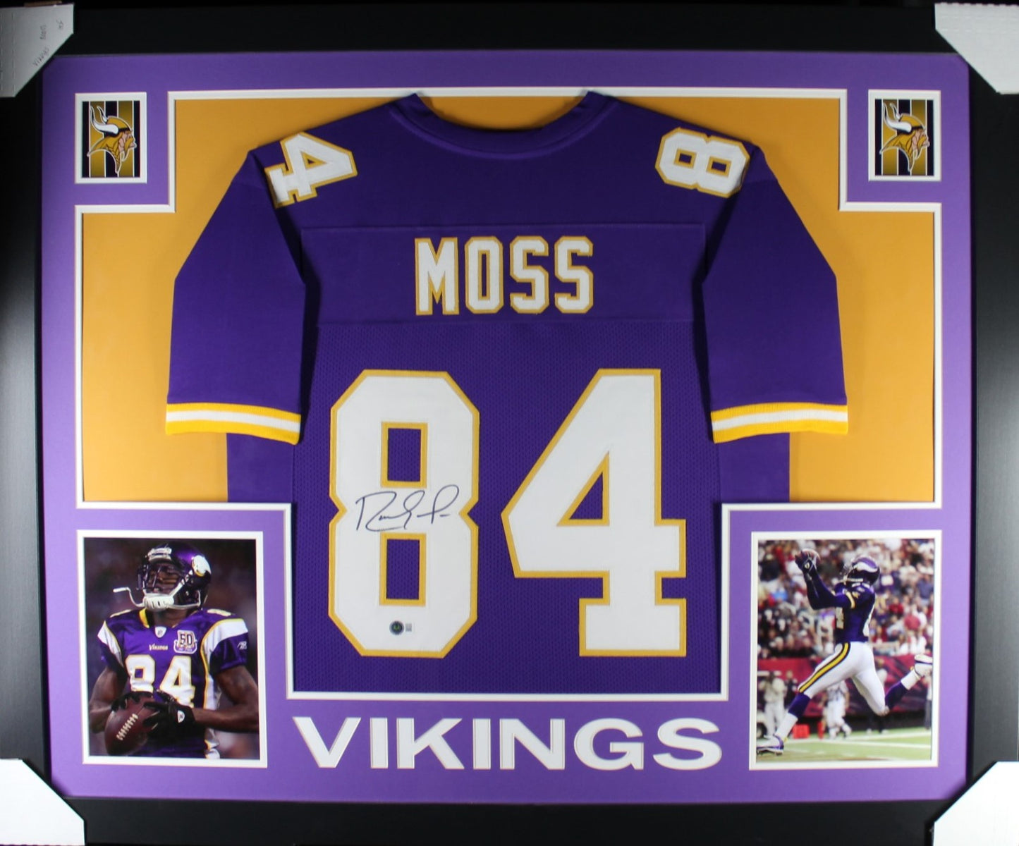 Randy Moss Autographed Purple Custom Framed Football Jersey (Beckett)