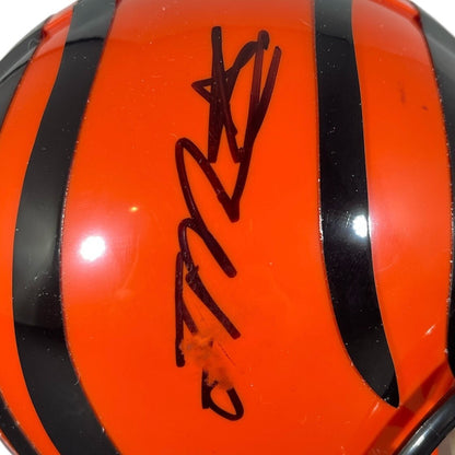Joe Mixon Signed Cincinnati Bengals VSR4 Mini Helmet