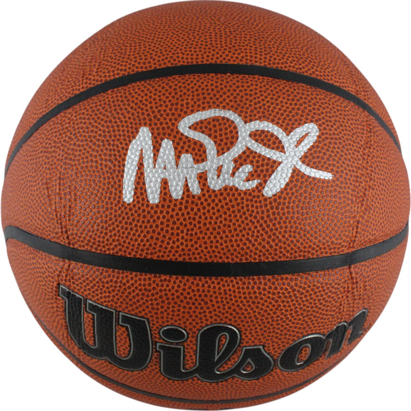 Magic Johnson Autographed Los Angeles Lakers Wilson Basketball (Beckett)