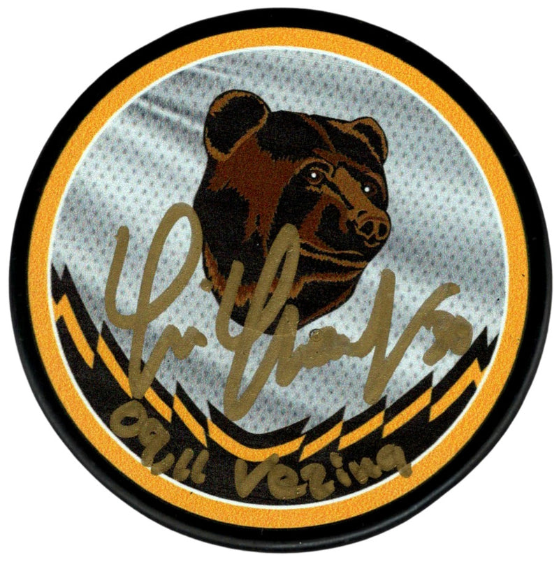 Tim Thomas Signed Boston Bruins Reverse Retro Puck (Beckett Witnessed)